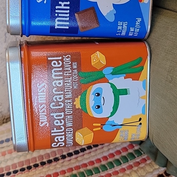 Set of 4 SWISS MISS Hot Cocoa Collector Tins - Picture 2 of 5